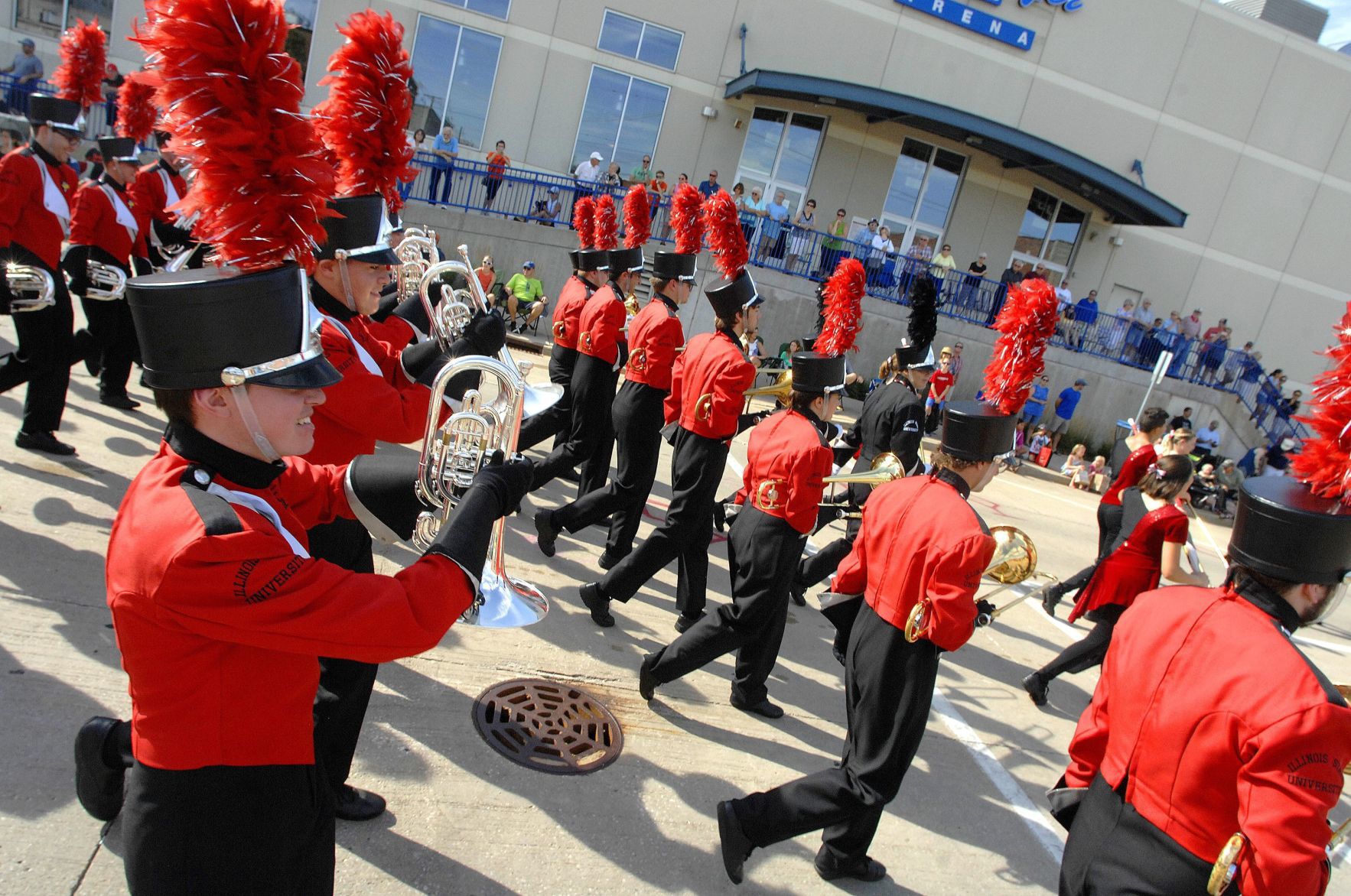 090418-blm-loc-10parade